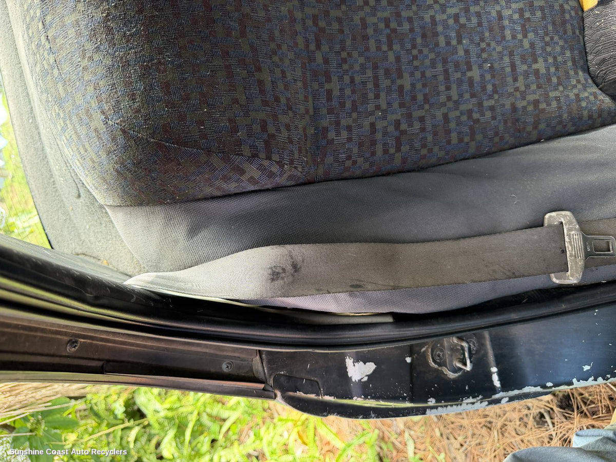 1997-2001 Holden Commodore Seatbelt Stalk