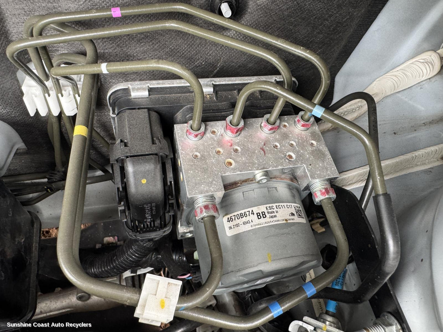 2020 Mitsubishi Asx Abs Pump Modulator