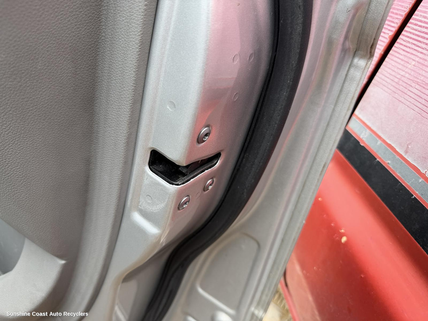 2005-2014 Kia Carnival/grand Carnival Door Boot Gate Lock
