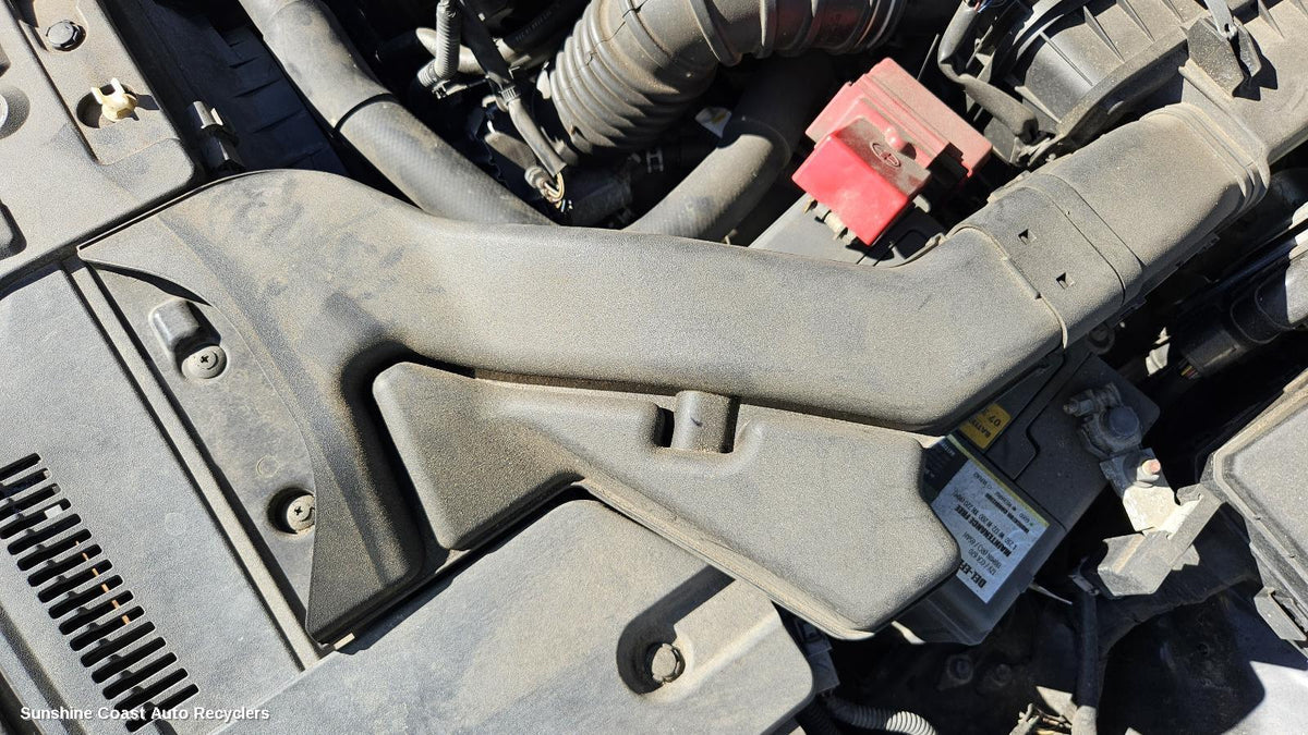 2007-2015 Mitsubishi Lancer Air Cleaner Duct Hos