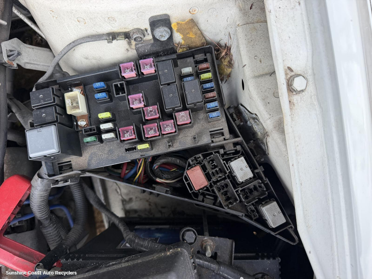 2003-2009 Subaru Outback Fuse Box