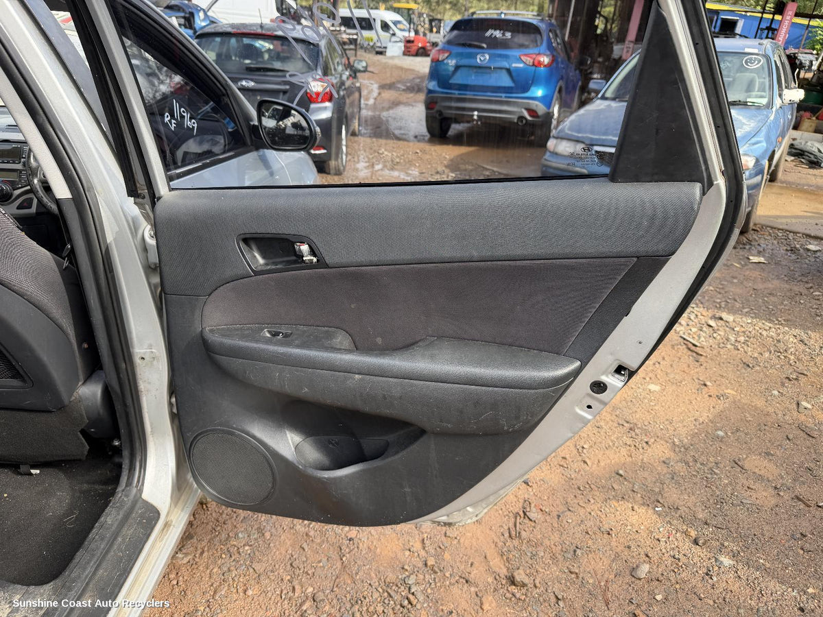 2009-2012 Hyundai I30 Door Trim