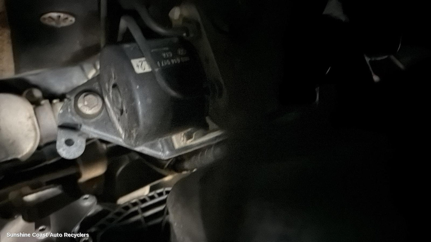 2010-2015 Volkswagen Caddy Abs Pump Modulator