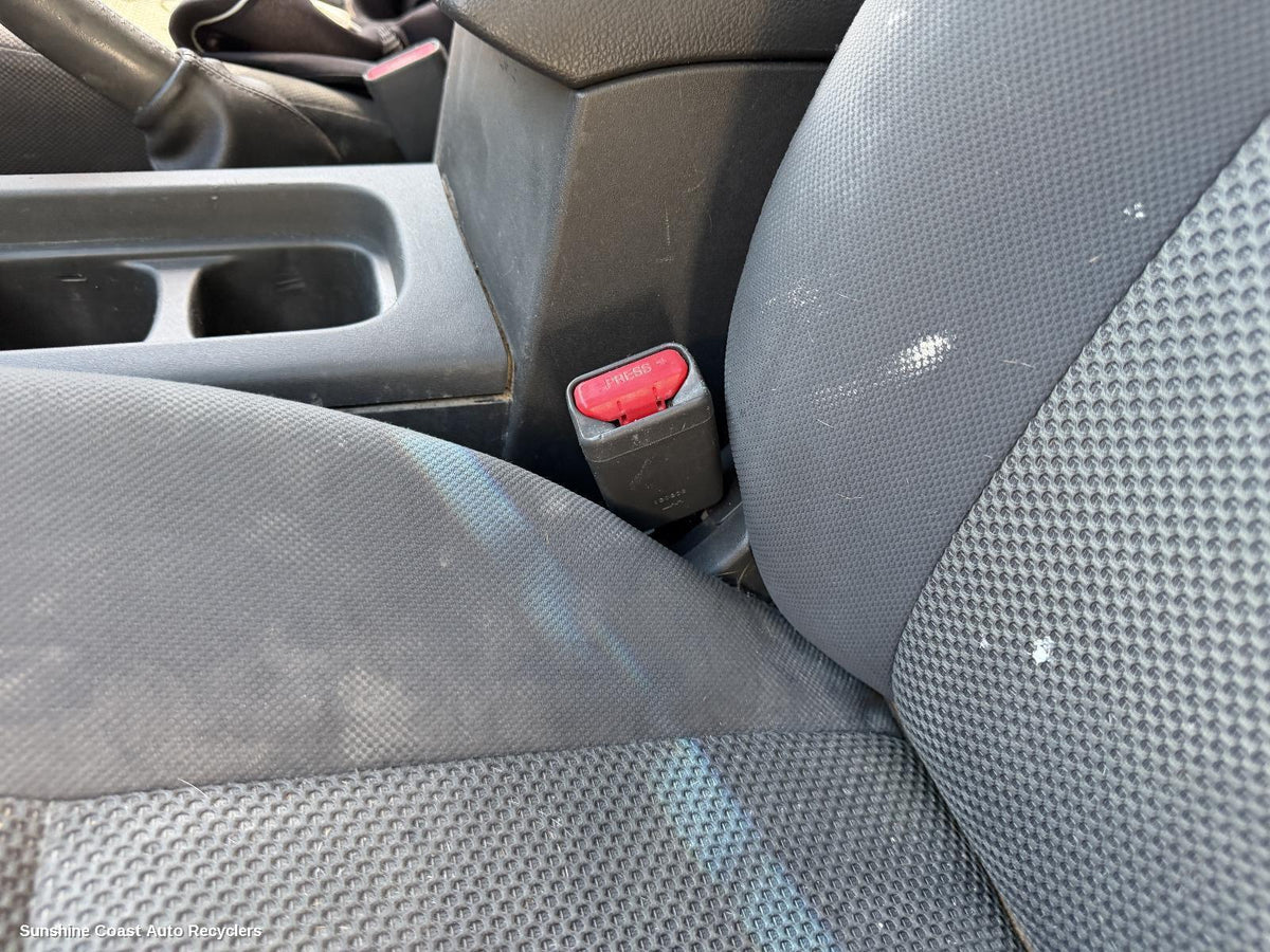 2010-2015 Nissan Navara Seatbelt Stalk