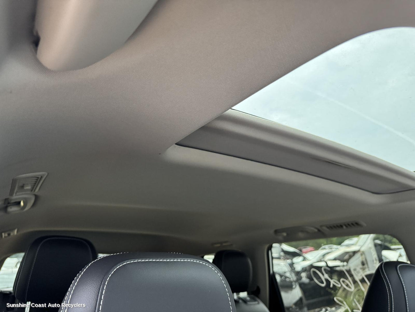 2017-2025 Ldv D90 Roof Glass Sunroof T