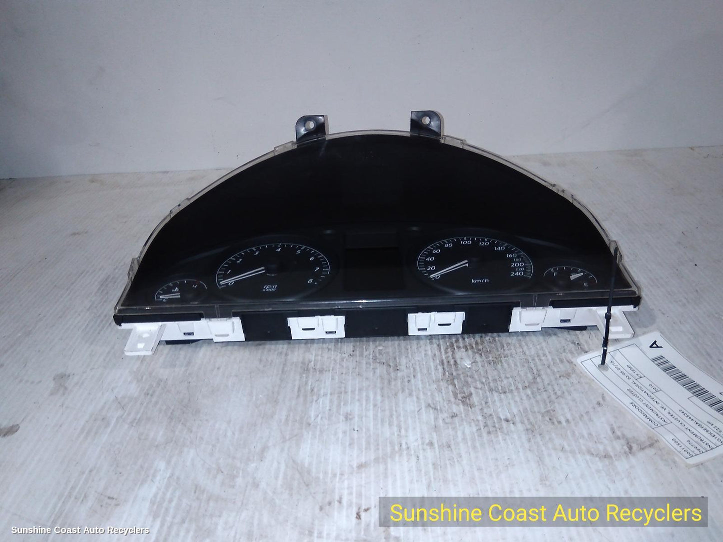2010 Holden Commodore Instrument Cluster