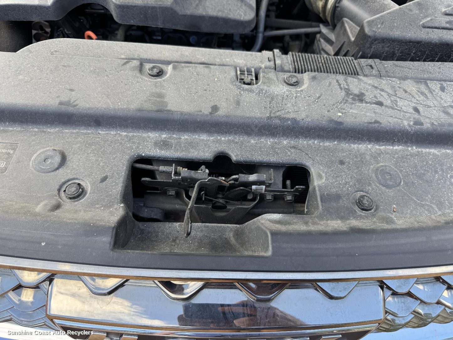 2021-2026 Haval Jolion Bonnet Lock Support