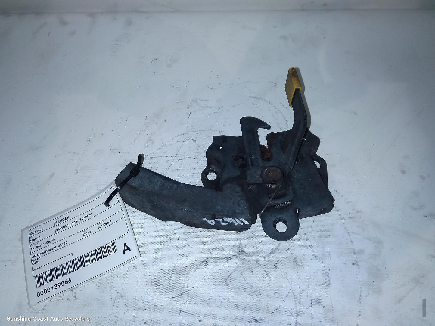 2011 Ford Ranger Bonnet Lock Support