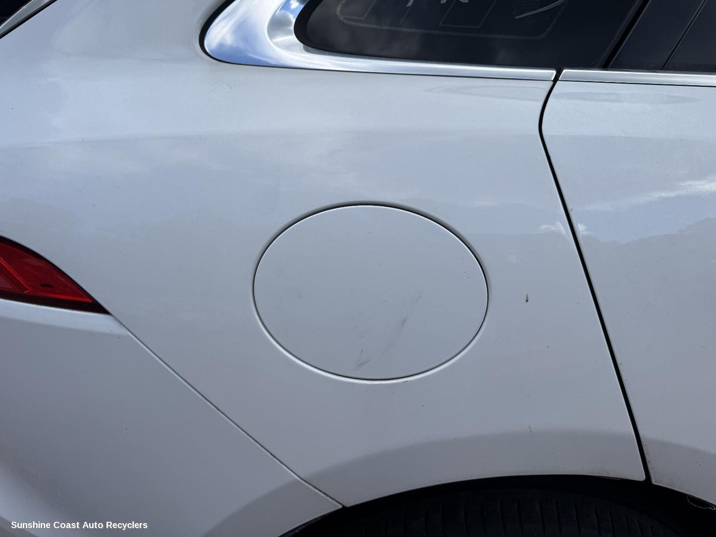 2016-2025 Jaguar F Pace Fuel Door   Filler