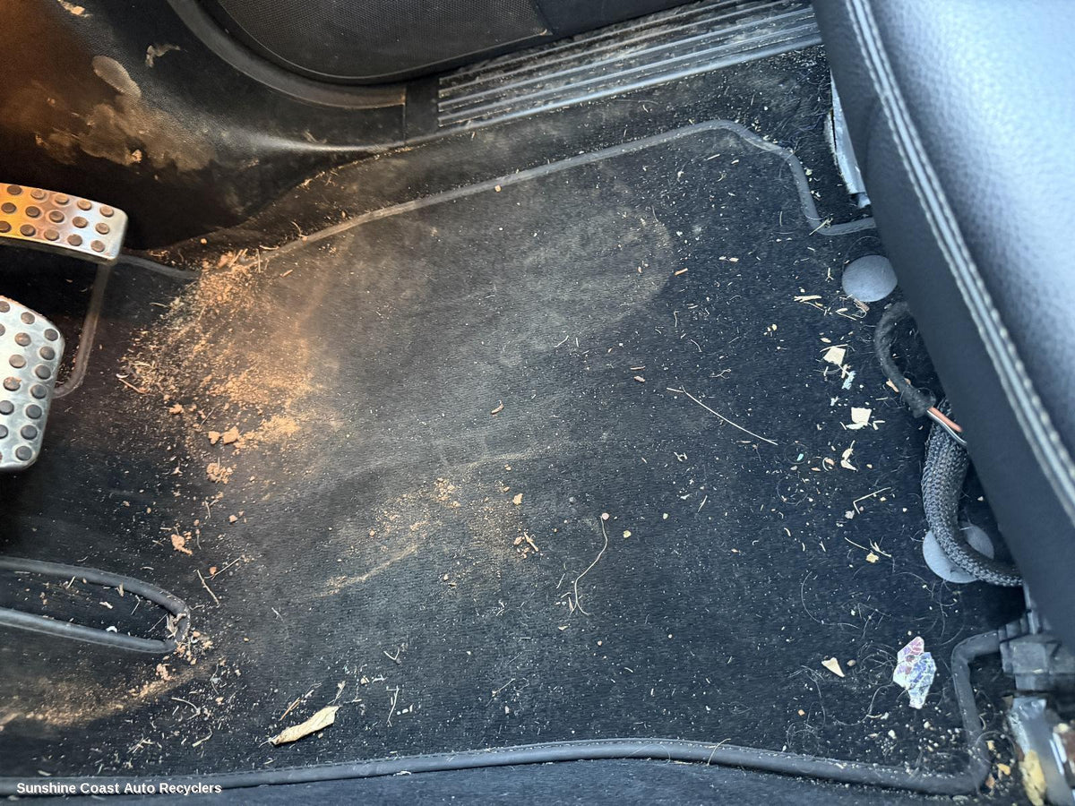 2006-2010 Mercedes R Class Floor Mats