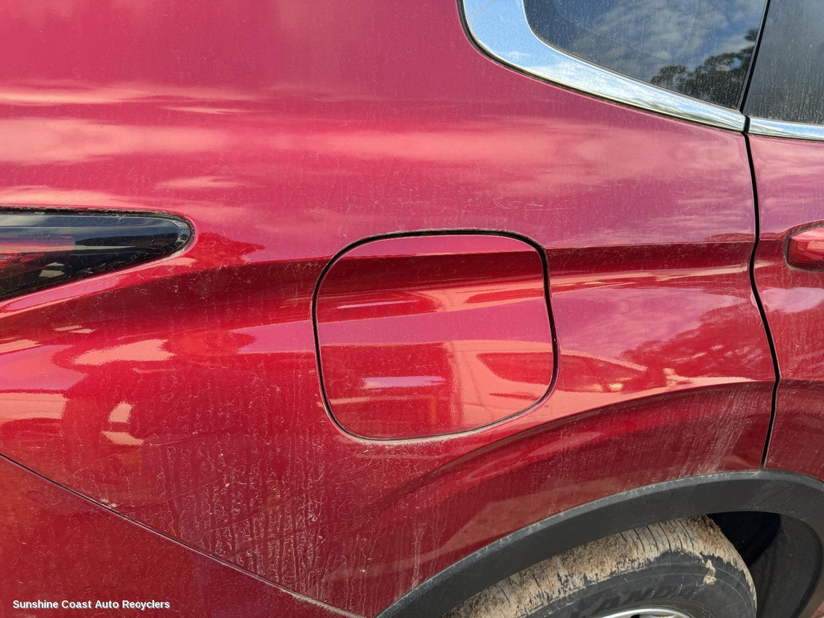 2021-2026 Mitsubishi Outlander Fuel Door   Filler