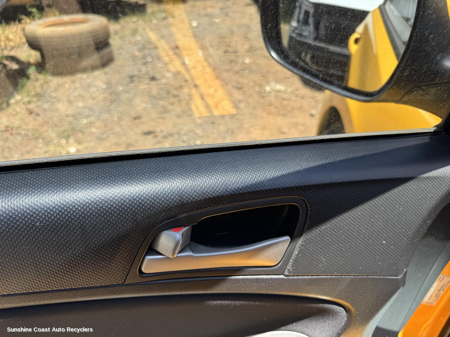2015 Hyundai Accent Door Handle