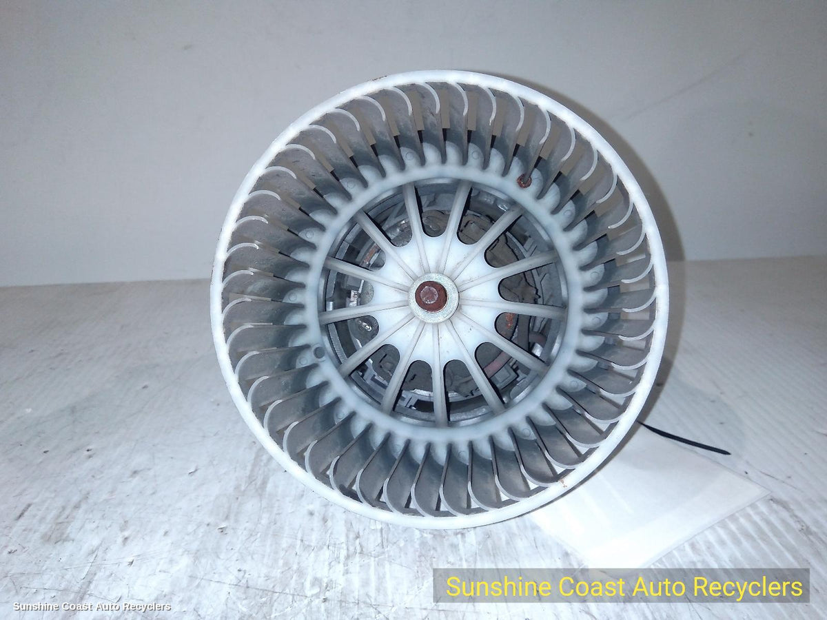 2007-2014 Land Rover Freelander Heater Fan Motor