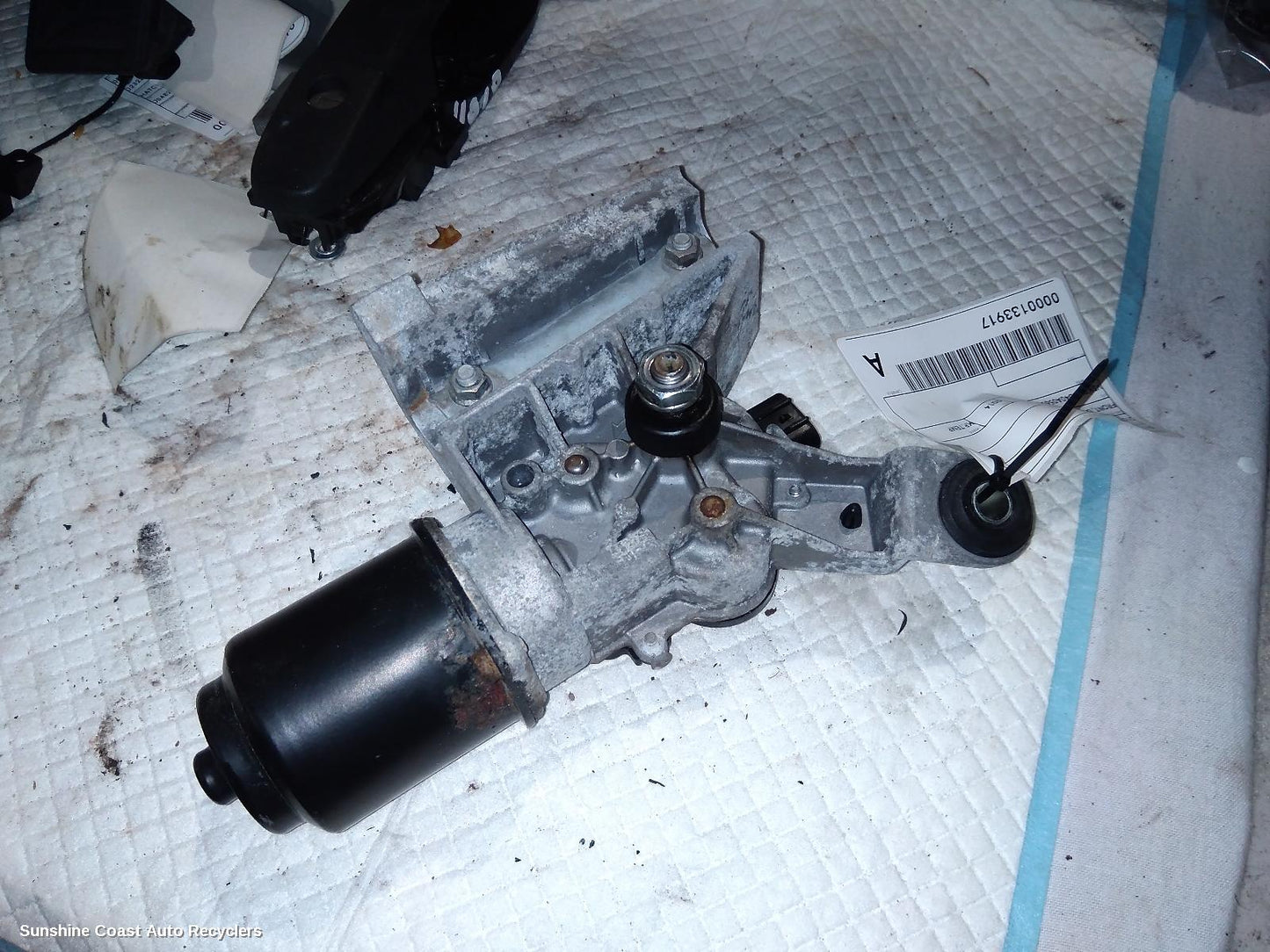 2014 Nissan Navara Wiper Motor