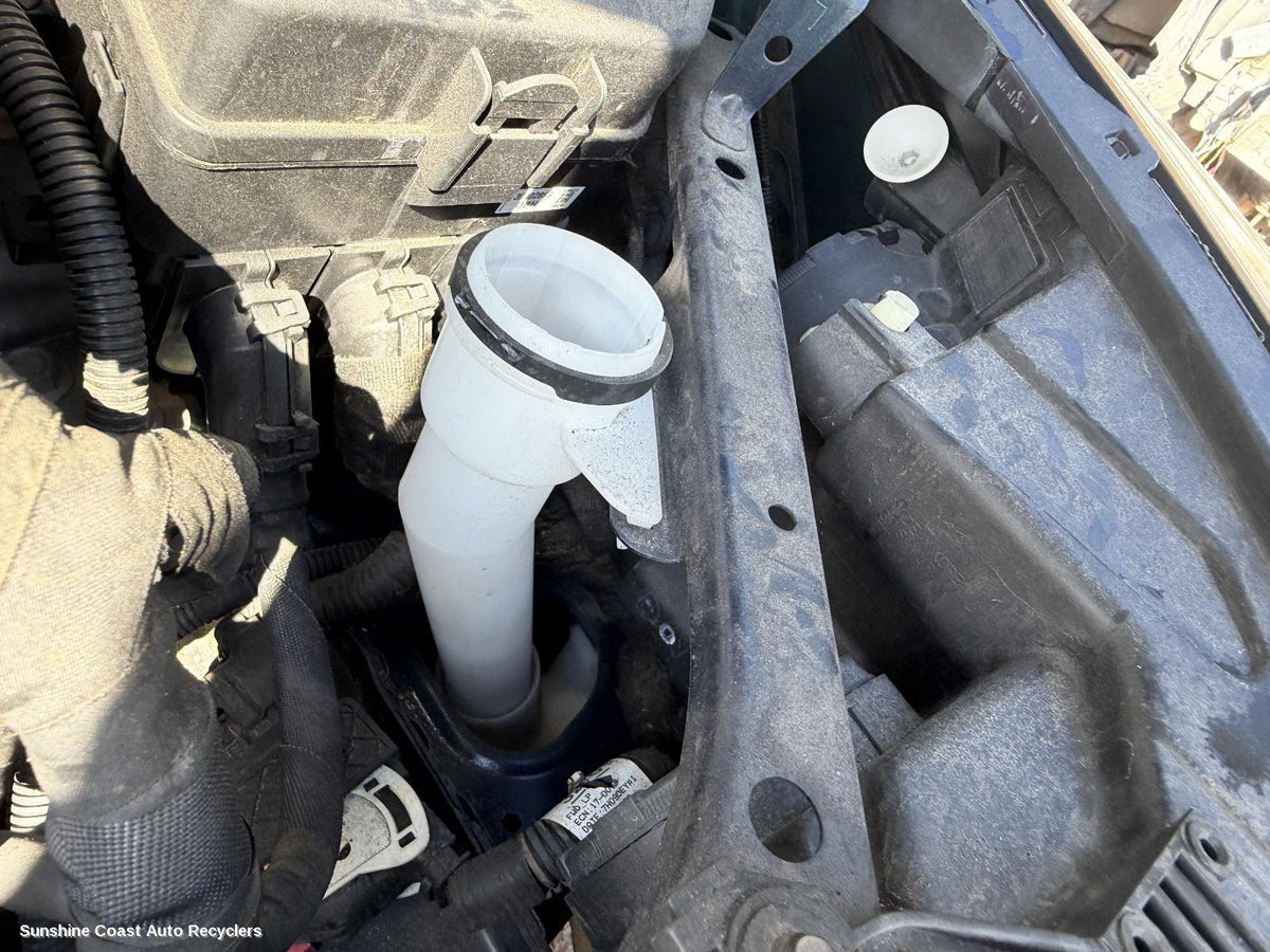 2017-2020 Holden Astra Washer Bottle