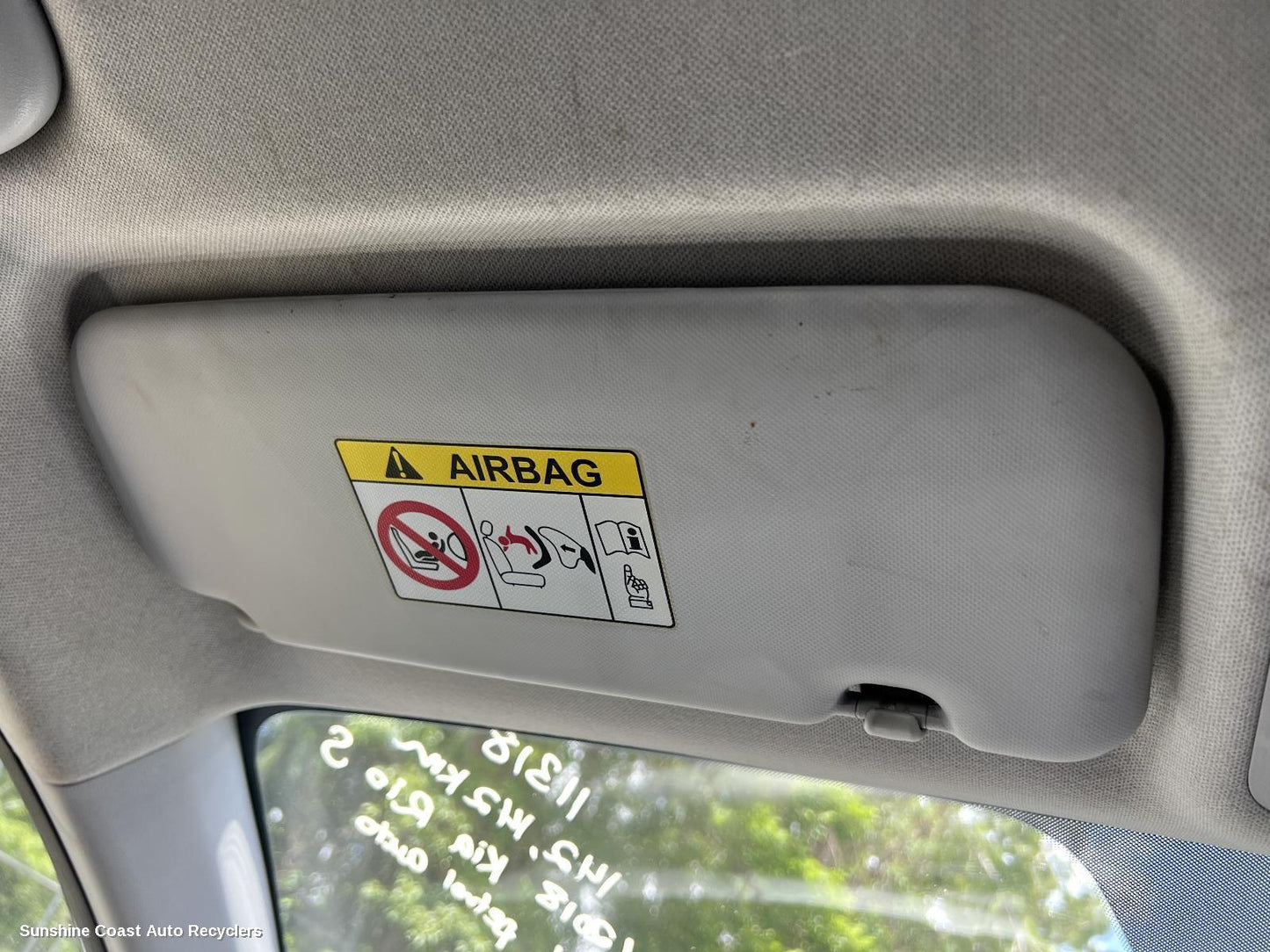 2018 Kia Rio Sunvisor