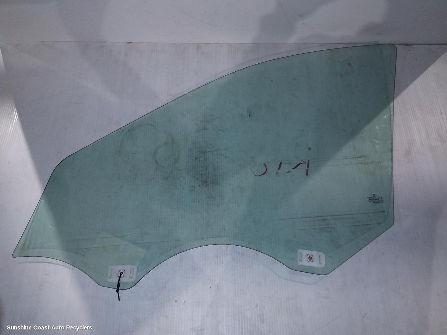 2003 Mercedes C Class Right Front Door Window
