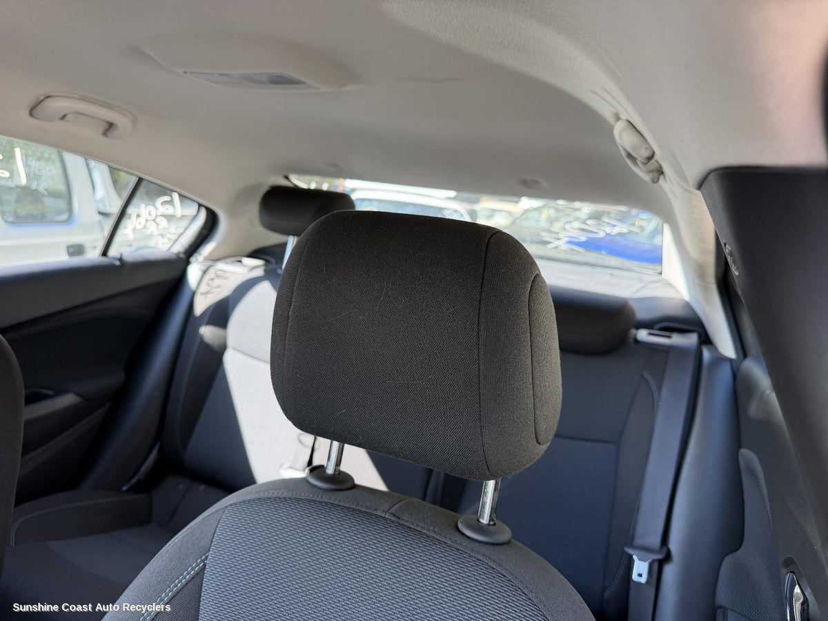 2017-2020 Holden Astra Headrest