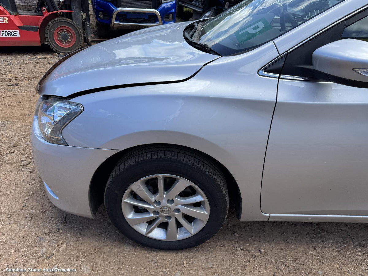 2012-2017 Nissan Pulsar Left Guard