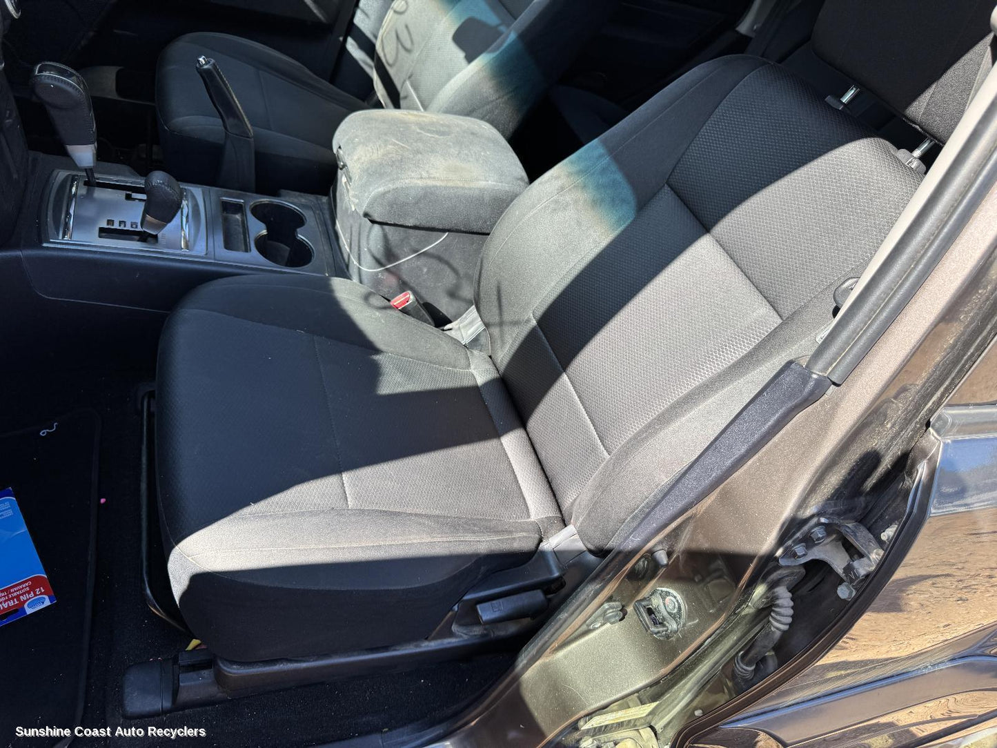 2010 Mitsubishi Pajero Front Seat