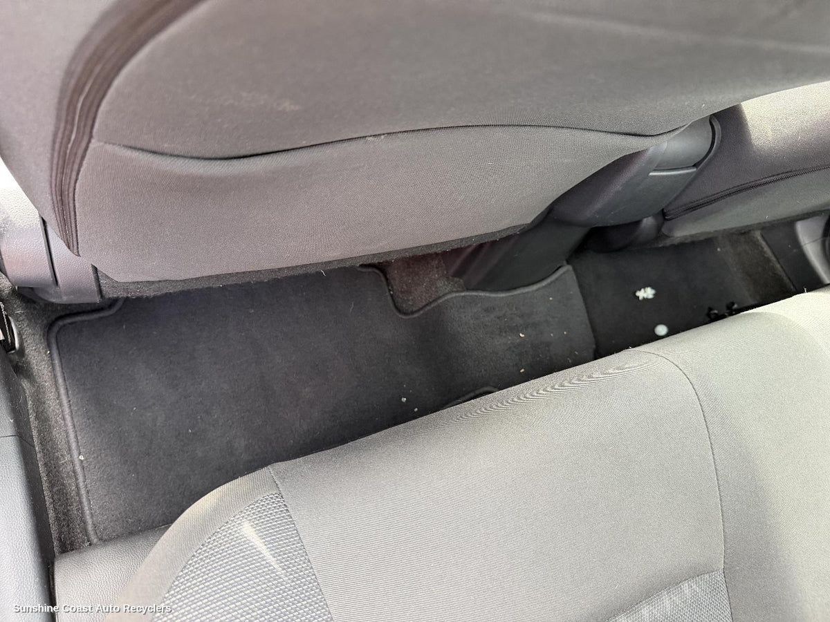 2020-2026 Toyota Yaris Cross Carpet