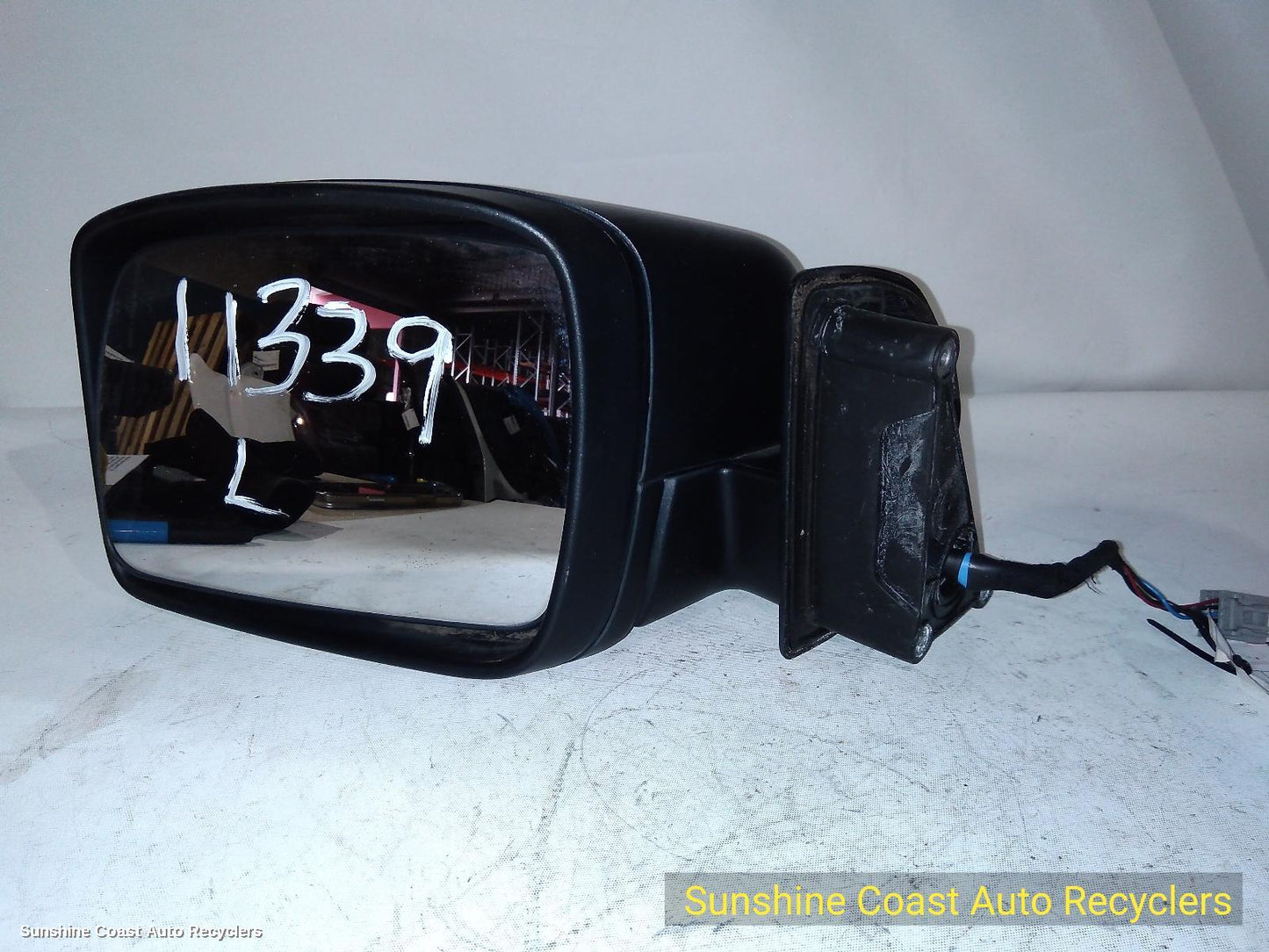 2005-2009 Land Rover Rangerover Sport Left Door Mirror