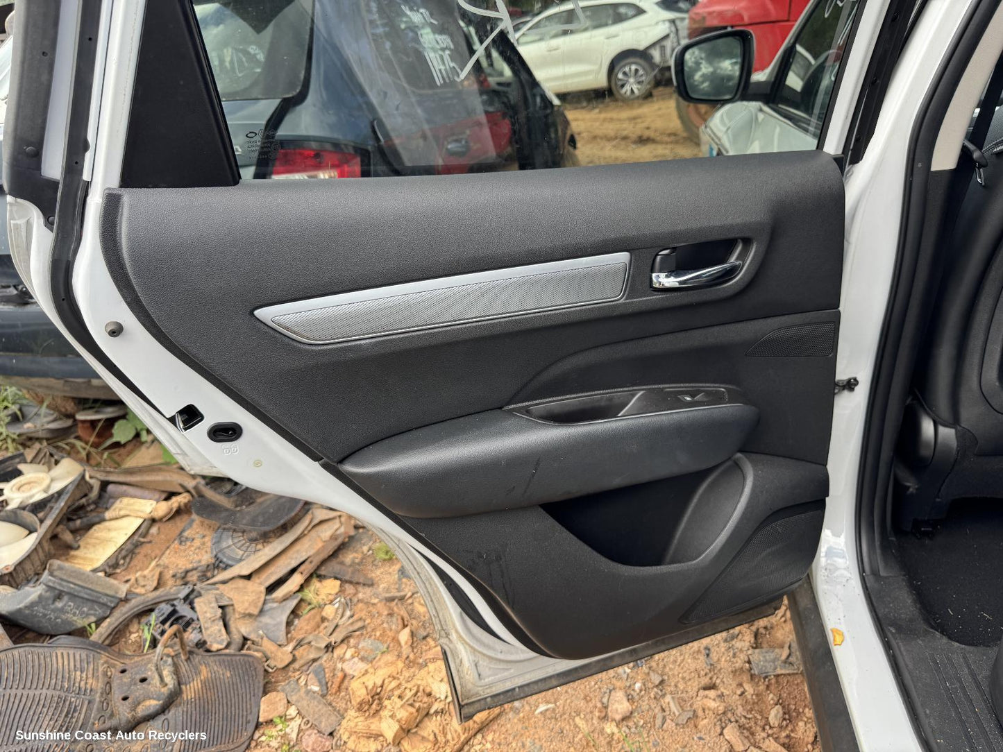 2016-2026 Renault Kaleos Door Trim