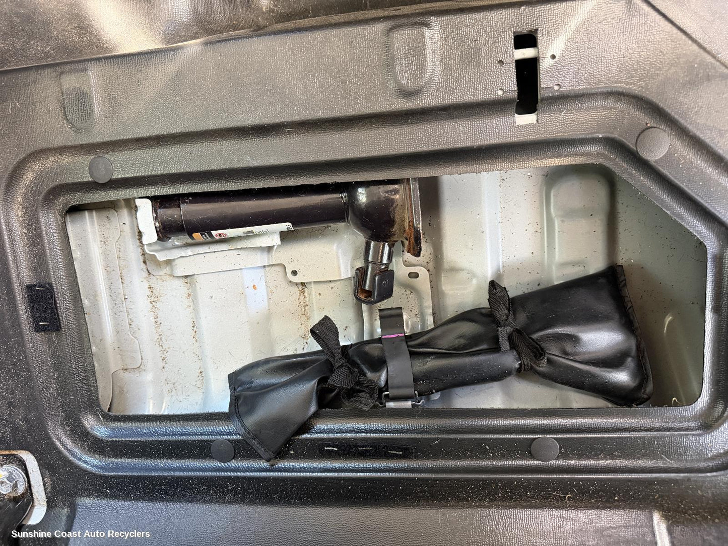 2012-2020 Holden Colorado Jack Tool Kit