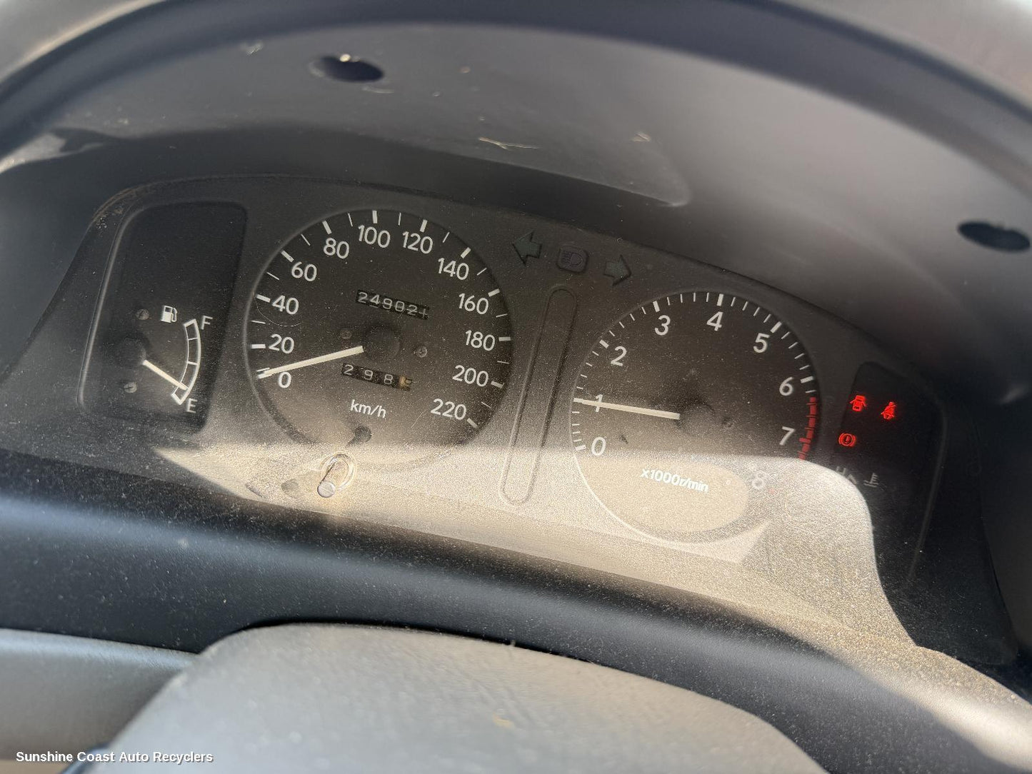1998-2001 Toyota Corolla Instrument Cluster