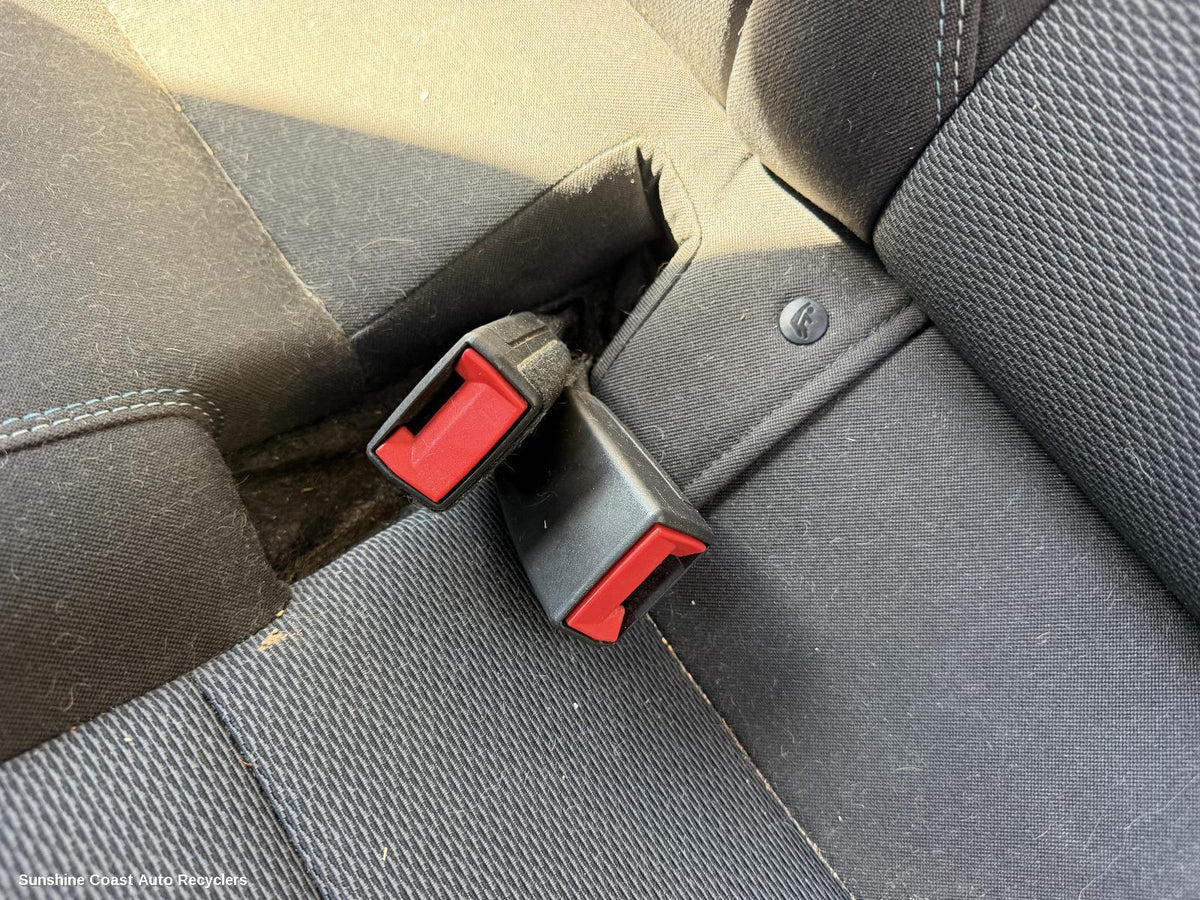 2016-2017 Holden Astra Seatbelt Stalk