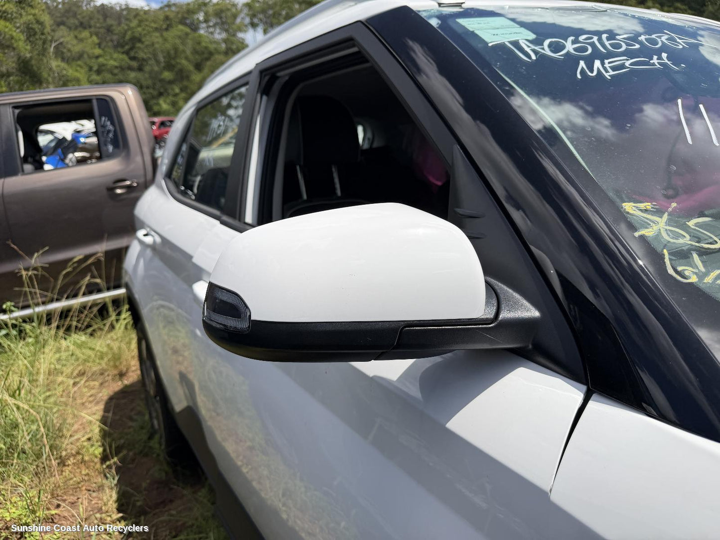 2019-2025 Hyundai Venue Right Door Mirror