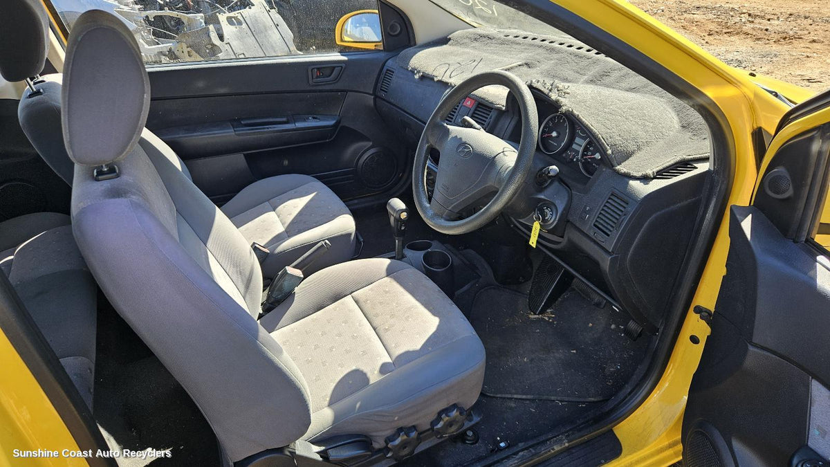 2002-2011 Hyundai Getz Left Front Door