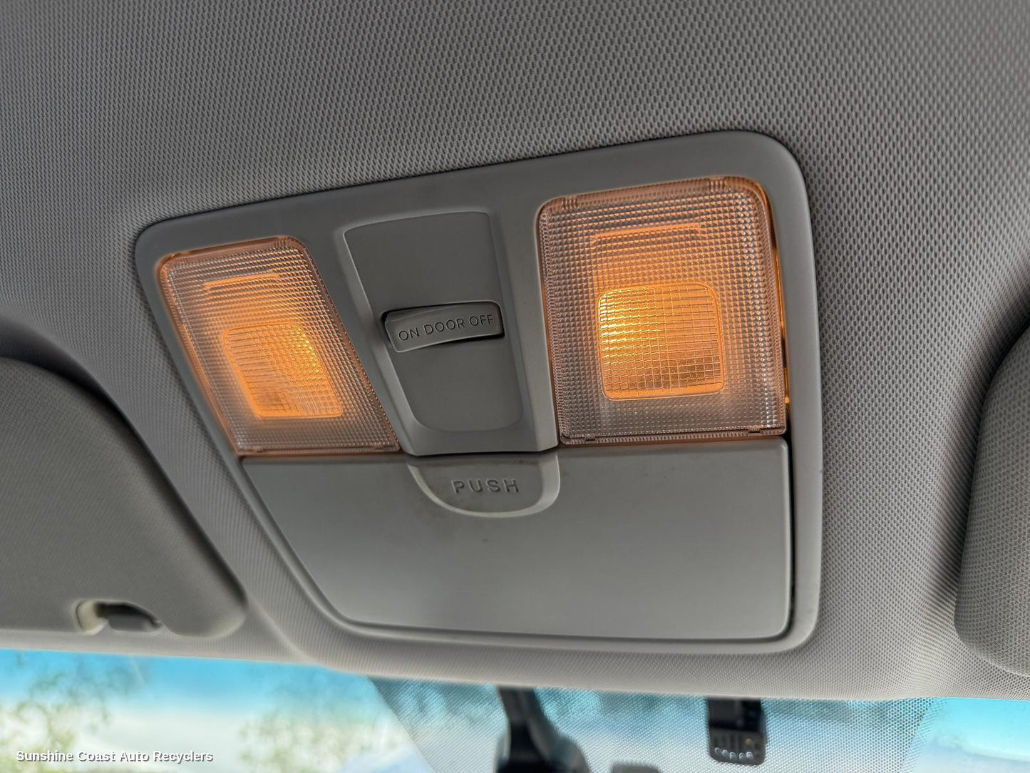 2015 Hyundai I30 Courtesy Light