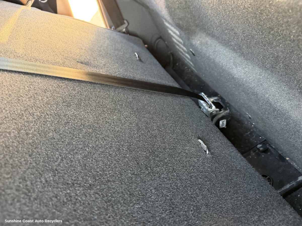 2010-2022 Volkswagen Amarok Seatbelt Stalk