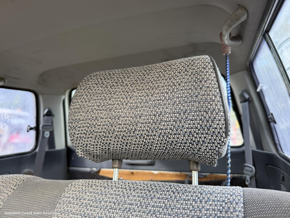 1990-1998 Toyota Landcruiser Headrest
