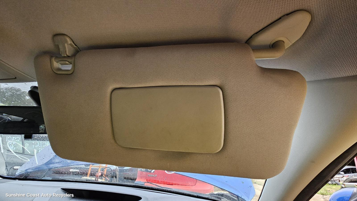 2009-2014 Subaru Liberty Sunvisor