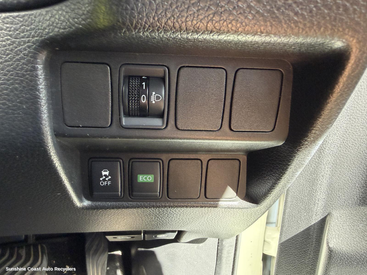 2013-2021 Nissan Qashqai Misc Switch Relay
