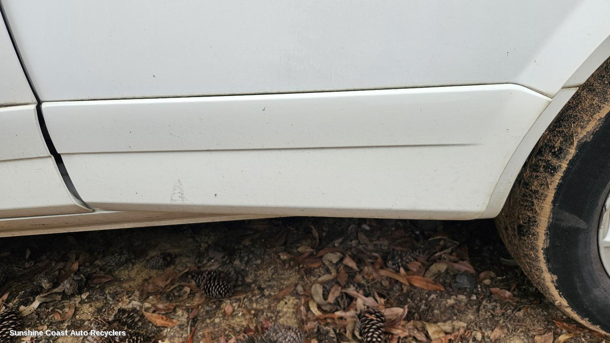 2011-2016 Ford Territory Body Door Mould