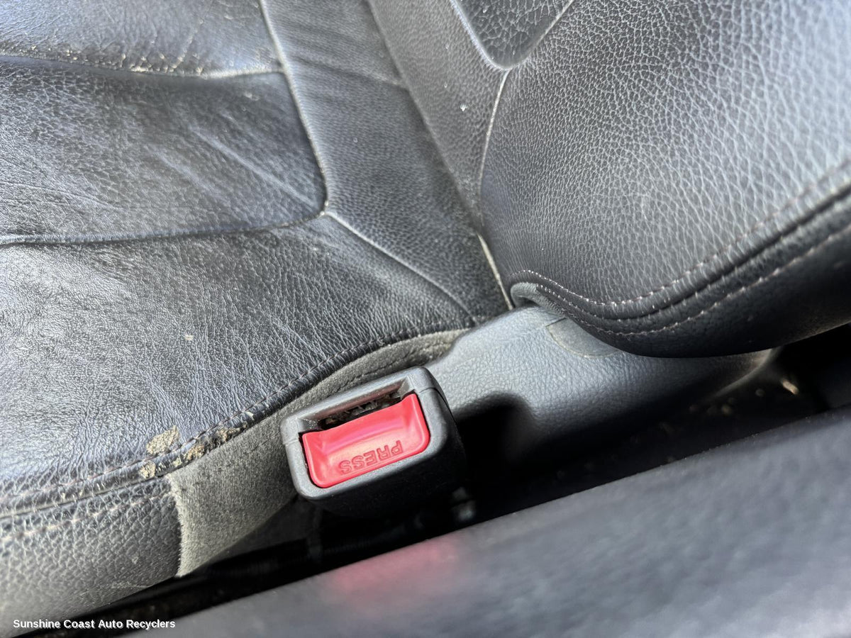 2008-2012 Hyundai Santa Fe Seatbelt Stalk