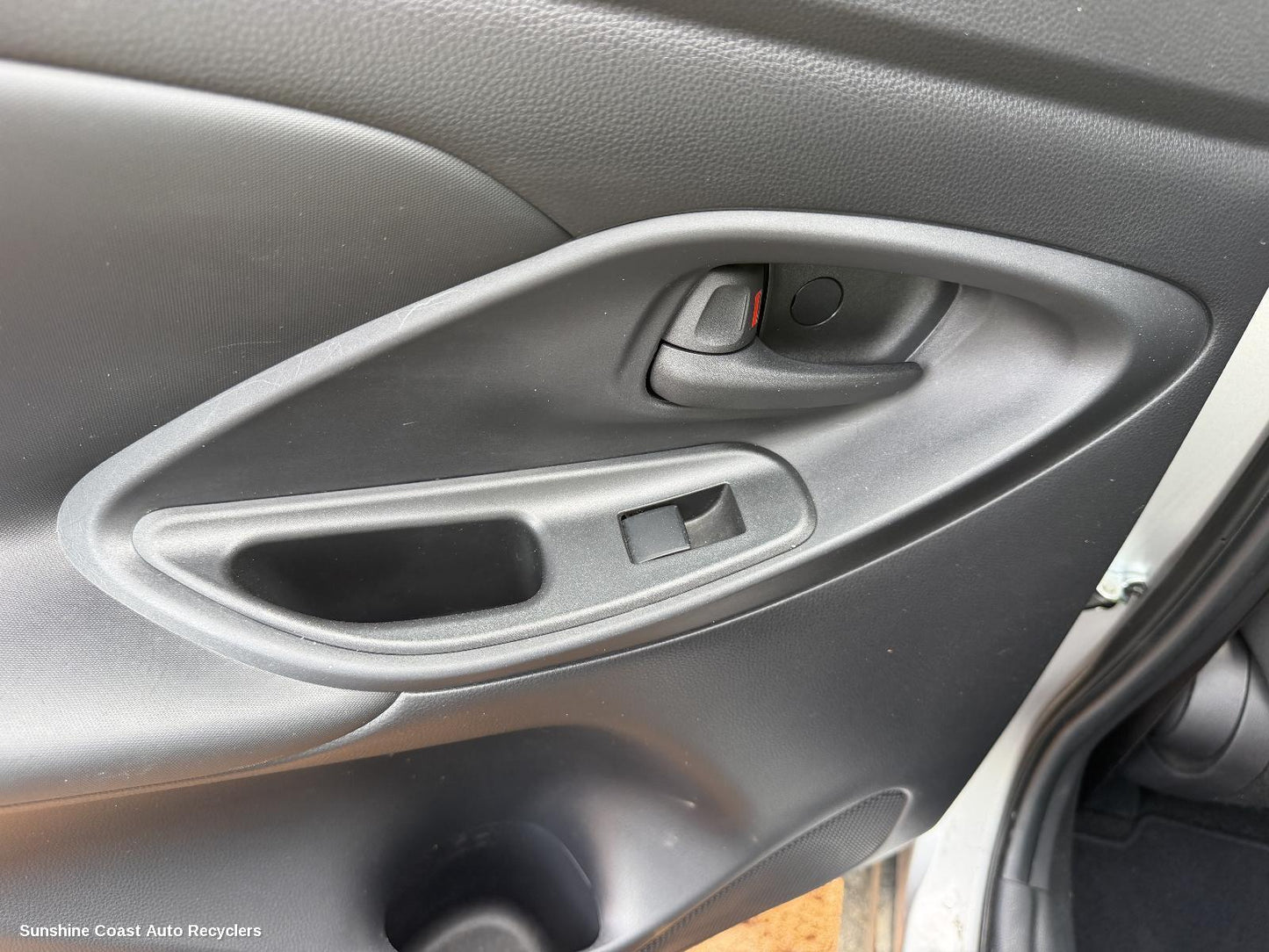 2020-2026 Toyota Yaris Cross Door Handle
