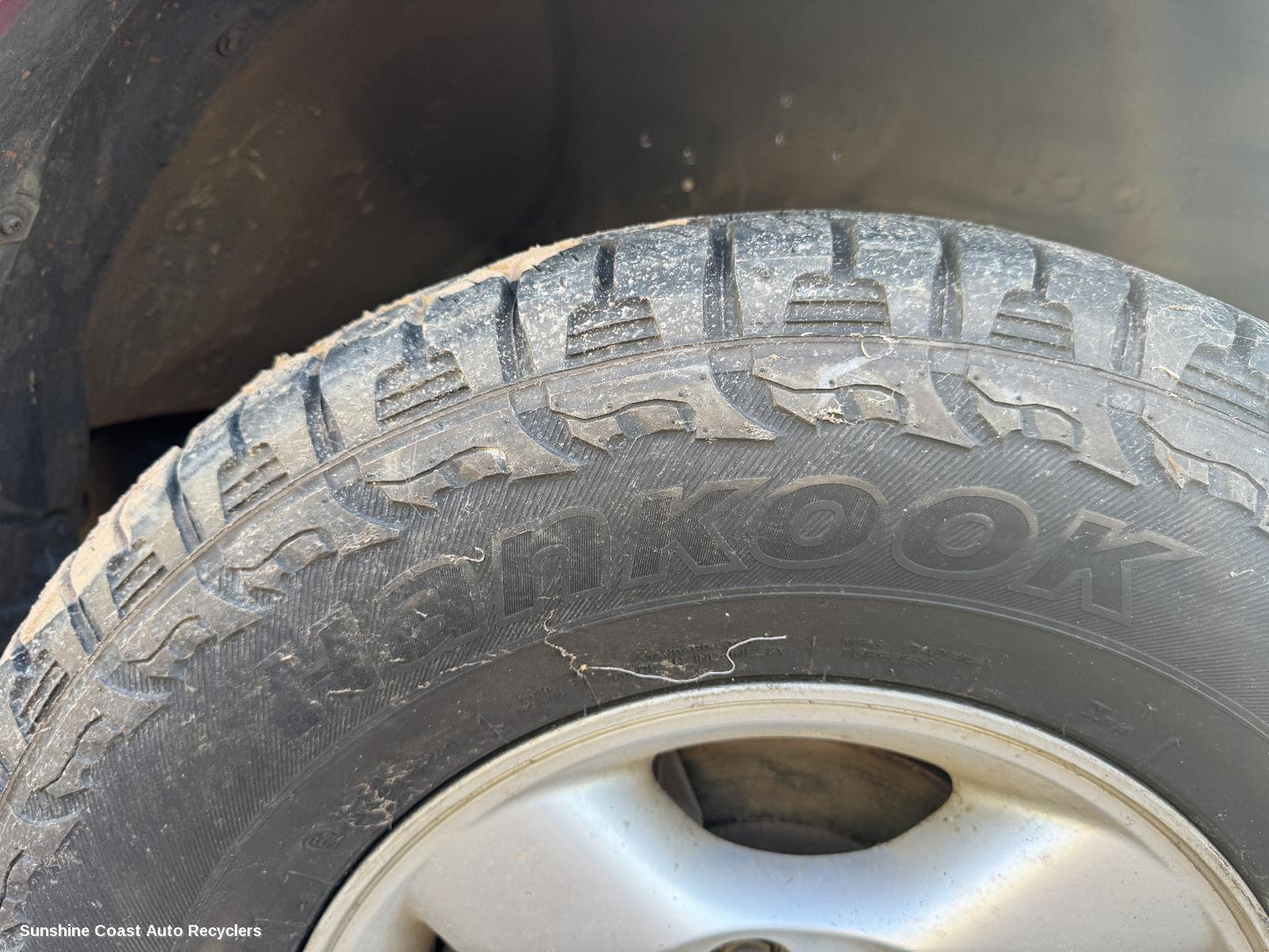2001-2015 Nissan Navara Tyre