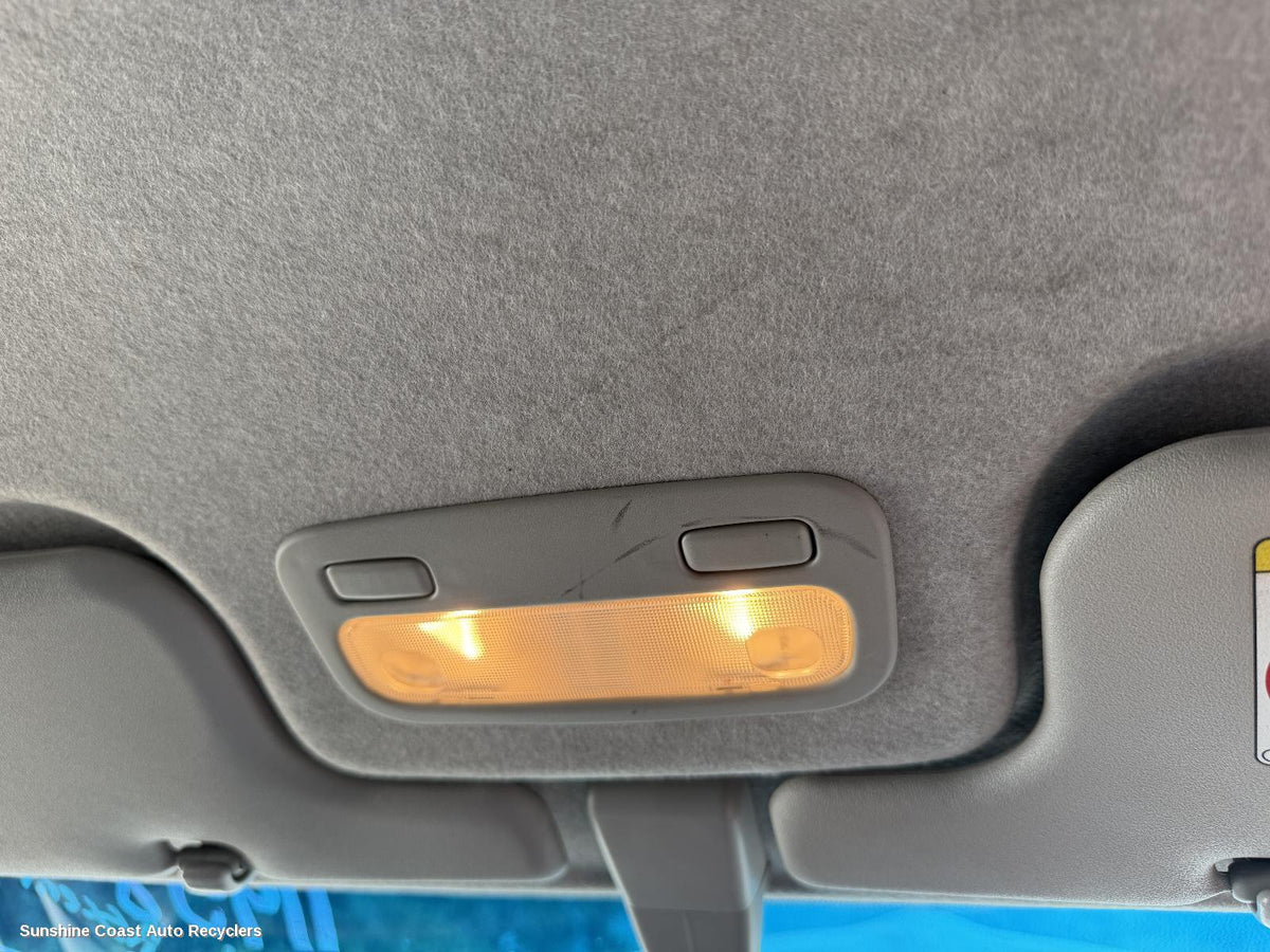 2001-2007 Toyota Corolla Courtesy Light