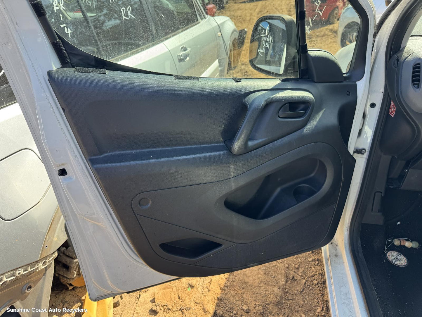 2013 Peugeot Partner Left Front Window Reg Motor