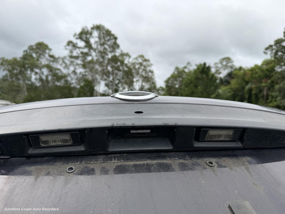 2007-2014 Nissan Dualis Tailgate Handle
