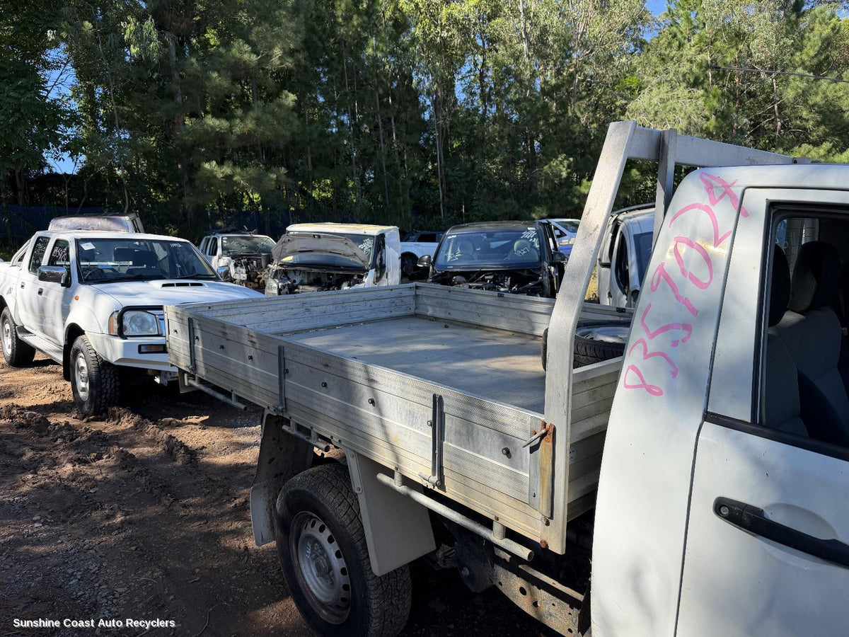 1980-2015 Mitsubishi Triton Ute Back