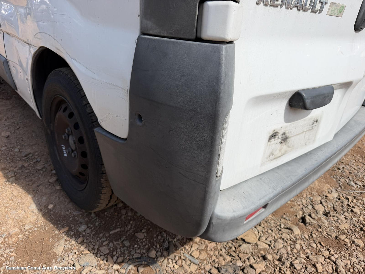 2004-2014 Renault Trafic Rear Bumper