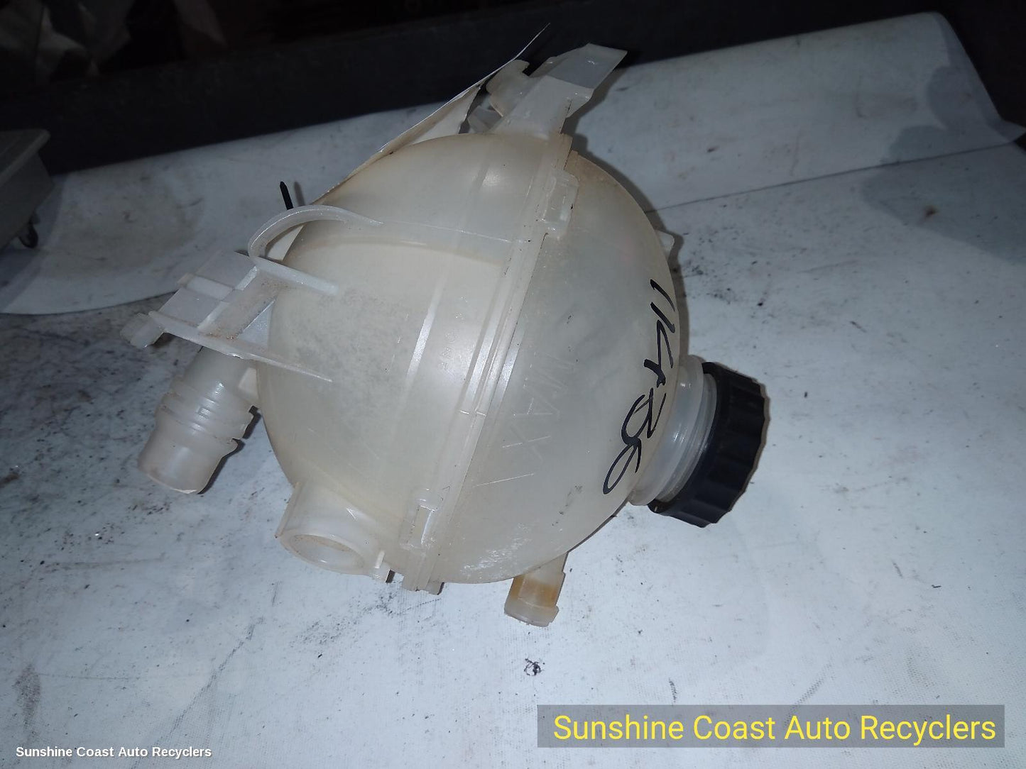 2019-2026 Peugeot Partner Overflow Bottle