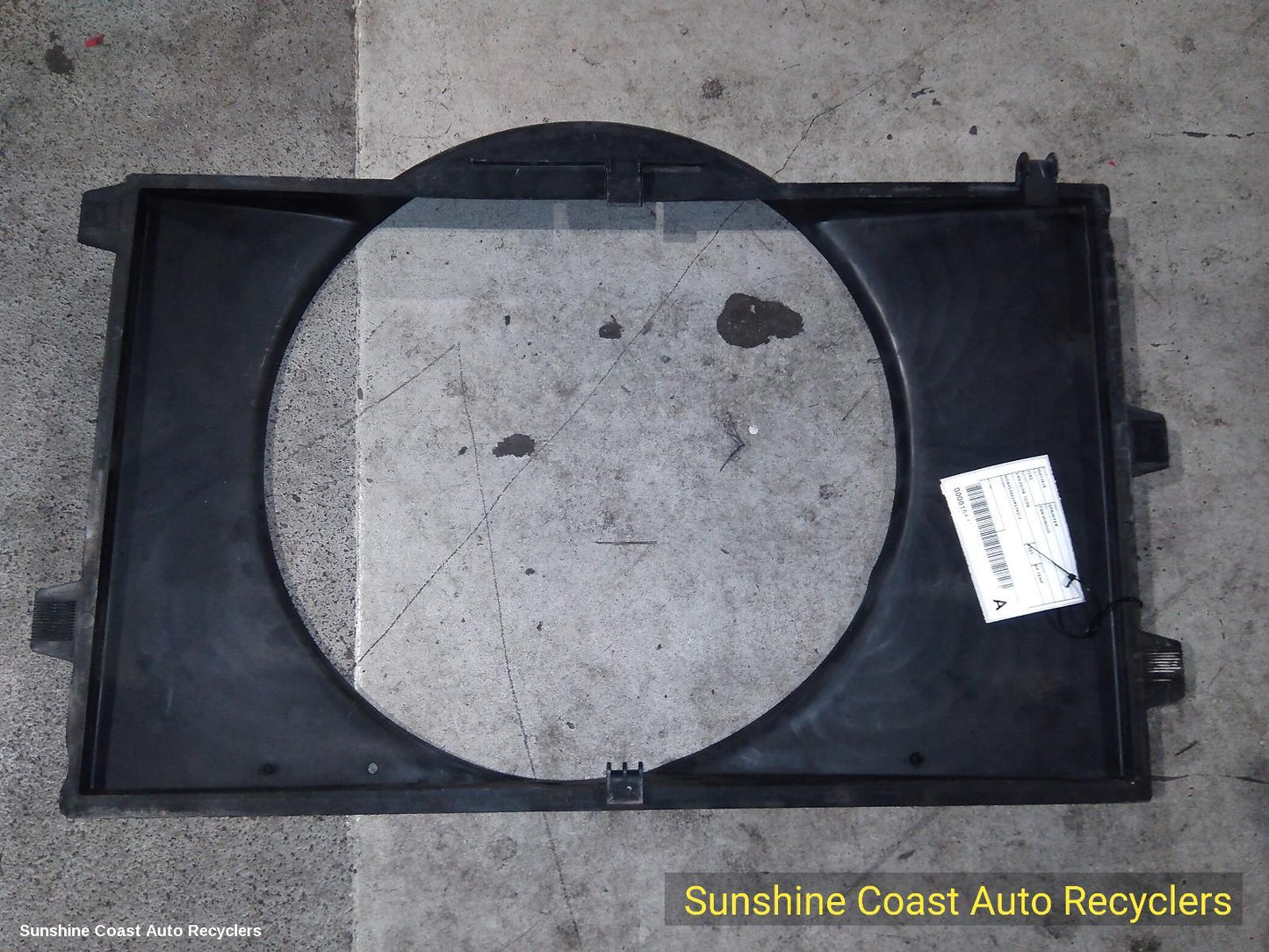 2001 Mercedes Sprinter Fan Shroud
