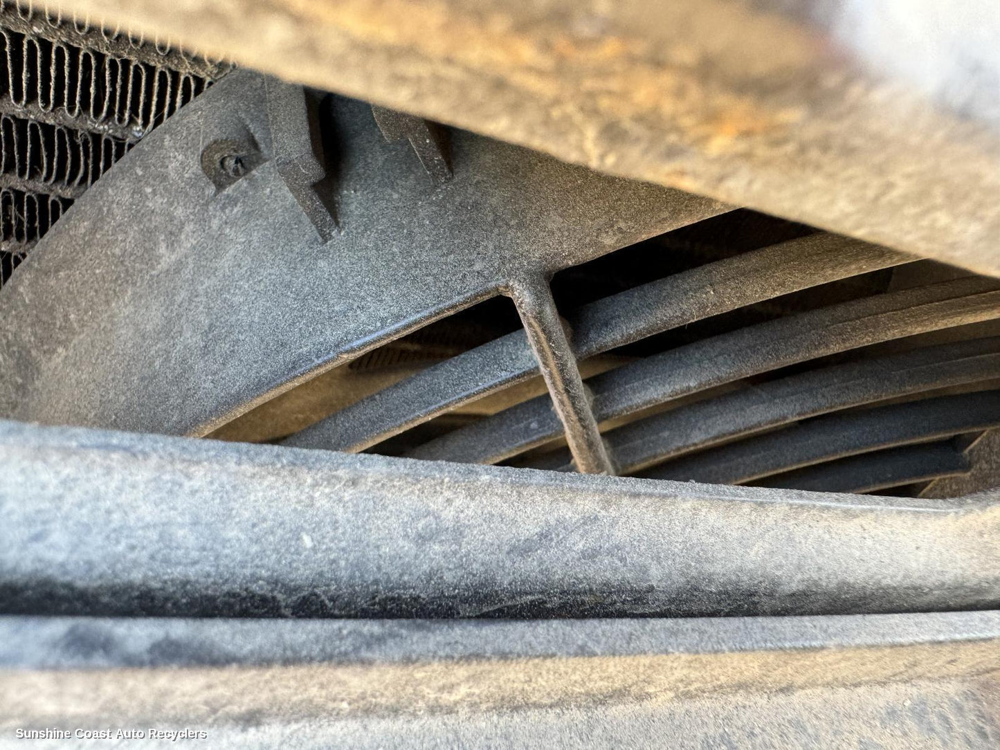 2001 Mercedes Sprinter Fan