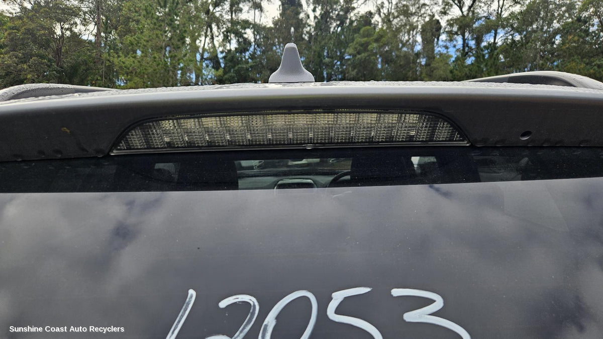 2010-2026 Mitsubishi Asx High Level Stoplight